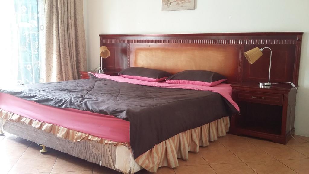 Le Private Hotel Pattaya Kültér fotó